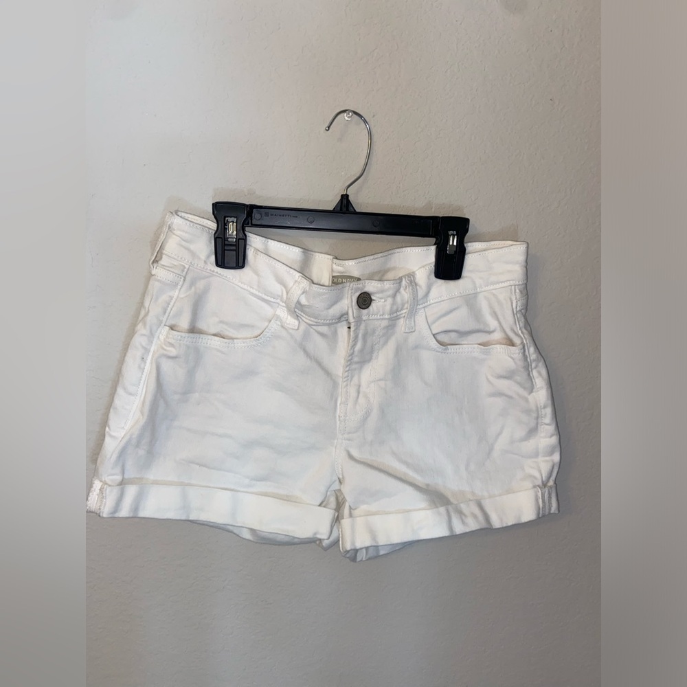 Old navy white shorts